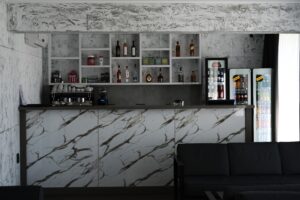bar